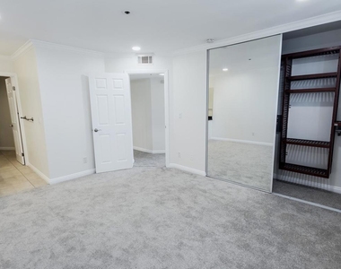 3939 Illinois St. - Photo Thumbnail 14