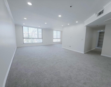 3939 Illinois St. - Photo Thumbnail 6