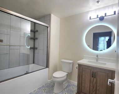 1501 Front St - Photo Thumbnail 7