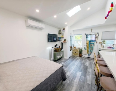 3080 Ivy St. - Photo Thumbnail 6