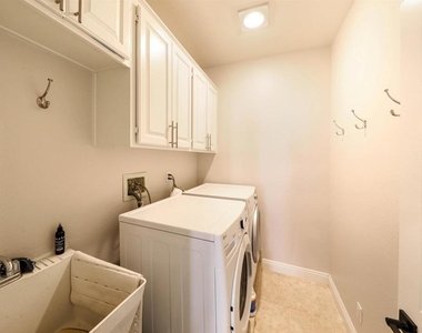 9760 Claiborne Sq - Photo Thumbnail 25