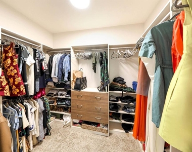 9760 Claiborne Sq - Photo Thumbnail 18