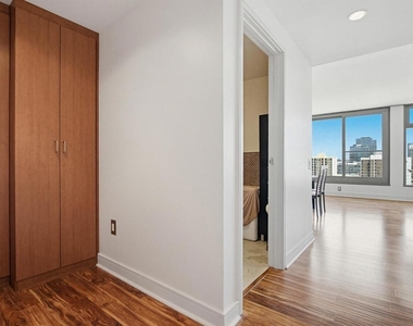 645 Front St - Photo Thumbnail 33