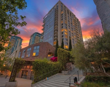 645 Front St - Photo Thumbnail 52