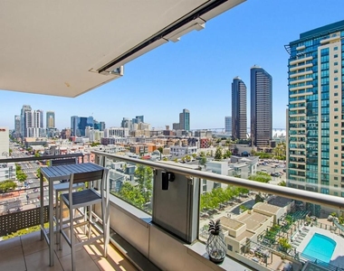 645 Front St - Photo Thumbnail 25