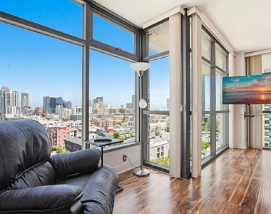 645 Front St - Photo Thumbnail 14