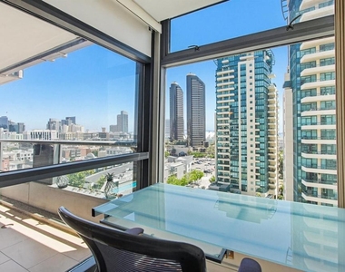 645 Front St - Photo Thumbnail 23