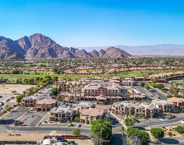 50700 Santa Rosa Plaza - Photo Thumbnail 10