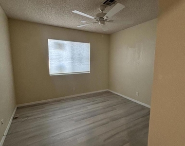 69145 Baristo Road - Photo Thumbnail 5