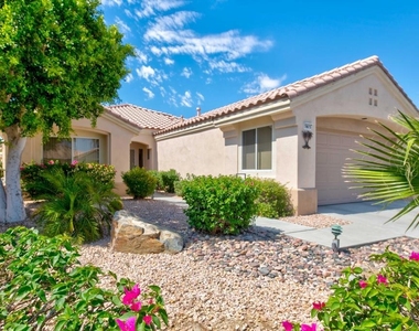 78975 Champagne Lane - Photo Thumbnail 8