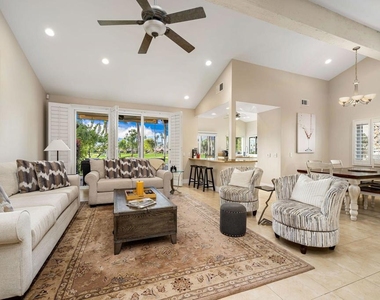 321 Bouquet Canyon Drive - Photo Thumbnail 8