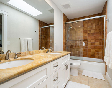 321 Bouquet Canyon Drive - Photo Thumbnail 19