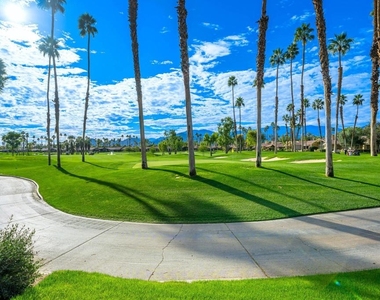 321 Bouquet Canyon Drive - Photo Thumbnail 28