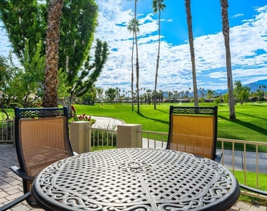 321 Bouquet Canyon Drive - Photo Thumbnail 27