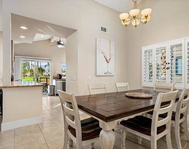 321 Bouquet Canyon Drive - Photo Thumbnail 16