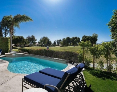 71 Via Las Flores - Photo Thumbnail 24
