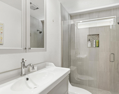 41517 Armanac Court - Photo Thumbnail 25