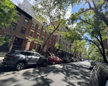236 East 78th Street - Photo Thumbnail 6