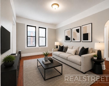 693 East New York Avenue - Photo Thumbnail 1