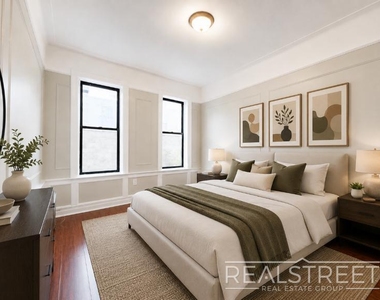 693 East New York Avenue - Photo Thumbnail 5