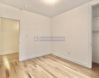 270 Fort Washington Avenue - Photo Thumbnail 4
