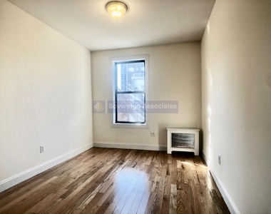 270 Fort Washington Avenue - Photo Thumbnail 16