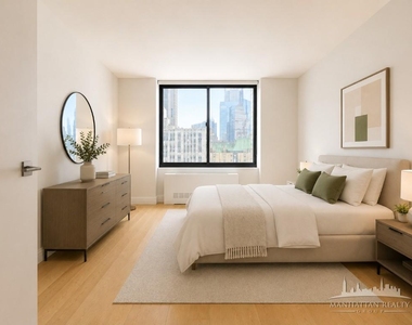 W 48th St - Photo Thumbnail 5