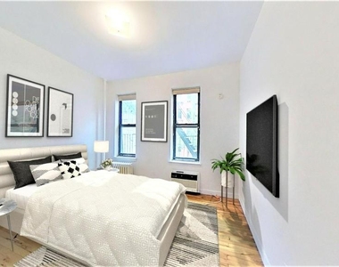 East 93rd Street - Photo Thumbnail 3