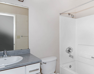 34655 Skylark Drive - Photo Thumbnail 15