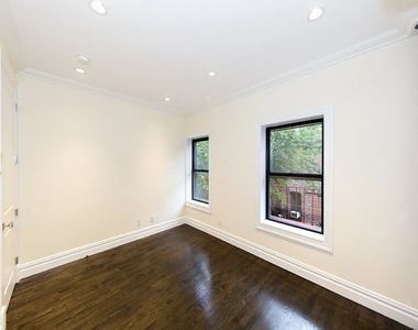350 East 13th Street - Photo Thumbnail 6