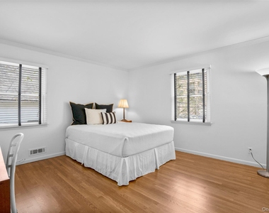 52 Wendt Avenue - Photo Thumbnail 13