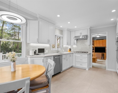 52 Wendt Avenue - Photo Thumbnail 9