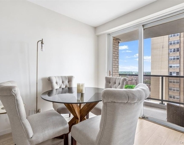 102-30 66 Road - Photo Thumbnail 11