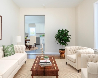9 Todd Place - Photo Thumbnail 7