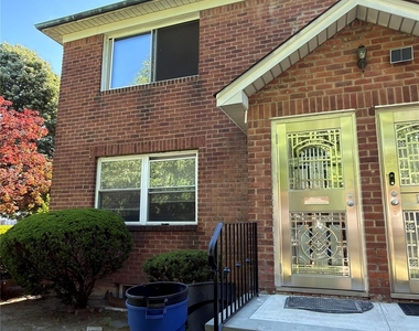 56-40 175 Place - Photo Thumbnail 1
