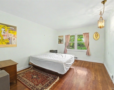 10 Hempton Road - Photo Thumbnail 3