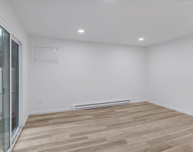 158 Continental Avenue - Photo Thumbnail 1