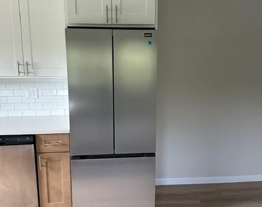 460 Old Town Road - Photo Thumbnail 7