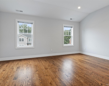44-46 Ellsworth Avenue - Photo Thumbnail 10
