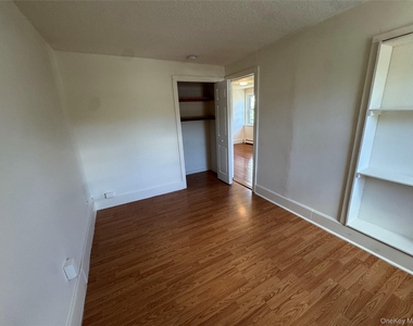 294 Main Street - Photo Thumbnail 10