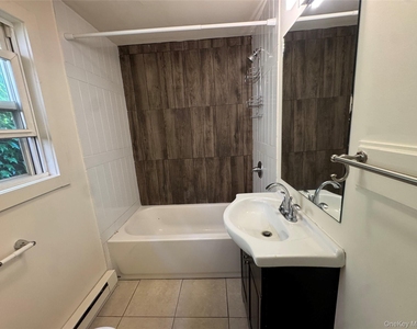 294 Main Street - Photo Thumbnail 12