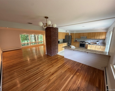 507 Millwood Road - Photo Thumbnail 4