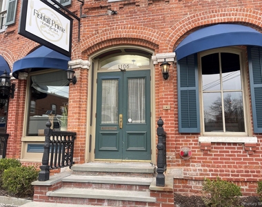 1106 Main Street - Photo Thumbnail 7