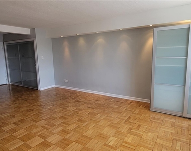 107-40 Queens Boulevard - Photo Thumbnail 9