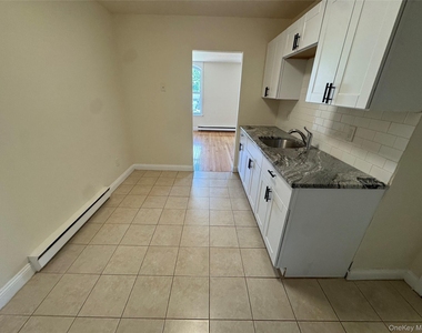 155 Main Street - Photo Thumbnail 5