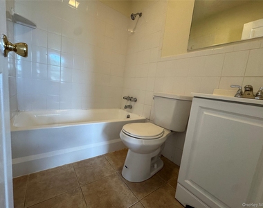 155 Main Street - Photo Thumbnail 11