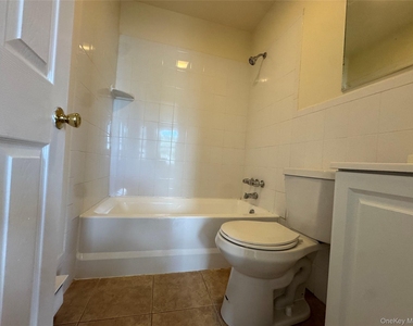 155 Main Street - Photo Thumbnail 10