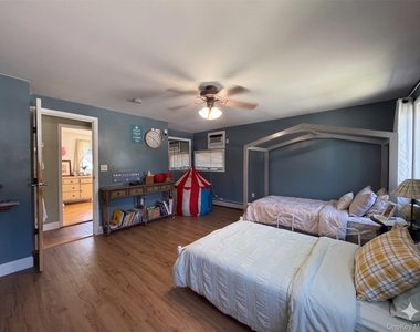 15 Elbow Lane - Photo Thumbnail 8