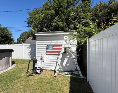 15 Elbow Lane - Photo Thumbnail 14