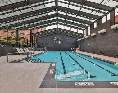 4 Martine Avenue - Photo Thumbnail 6